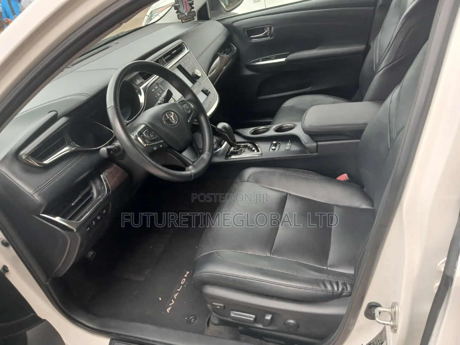 Toyota Avalon 2014 White