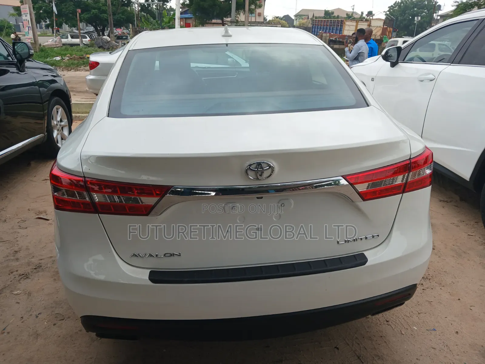Toyota Avalon 2014 White