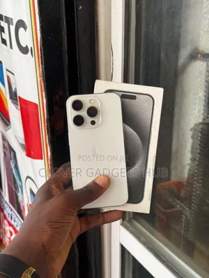 Apple iPhone 15 Pro 128 GB White