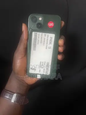 Apple iPhone 13 128 GB Green