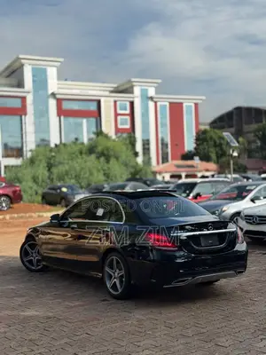 Mercedes-Benz C300 Sport 4Matic Sedan AWD (2.0L 4cyll 7A) 2016 Black