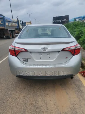 Toyota Corolla 2016 Silver