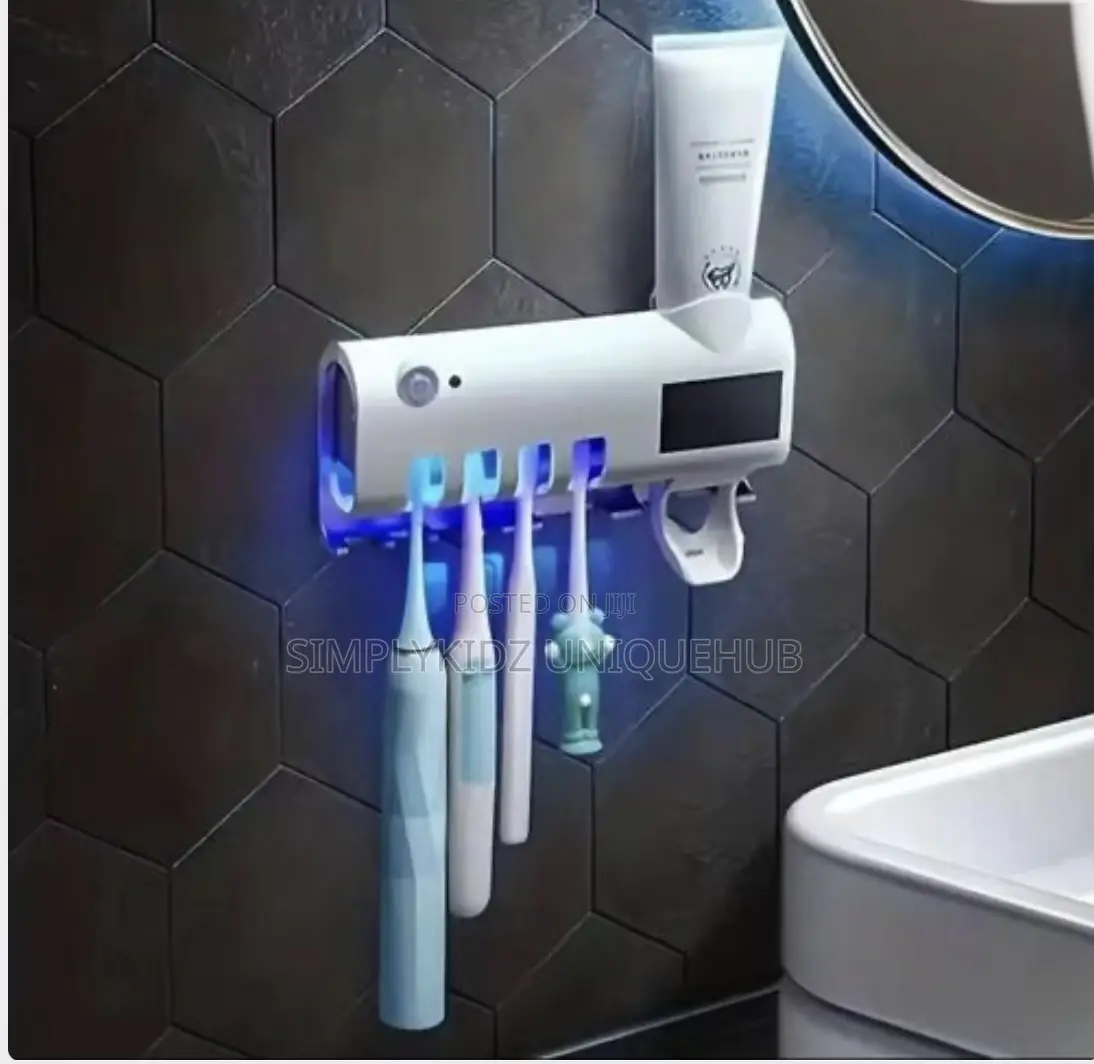 Wall-Mounted UV Toothbrush Sterilizer