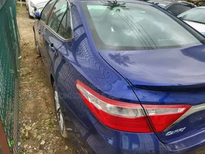 Toyota Camry 2016 Blue