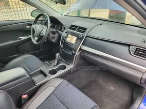 Toyota Camry 2016 Blue