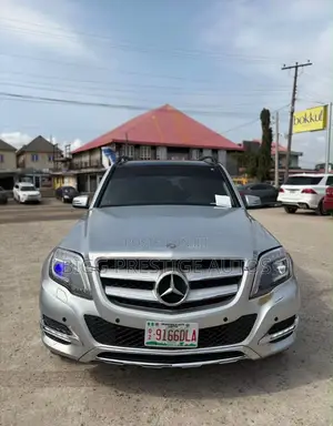 Mercedes-Benz GLK-Class 2010 Silver