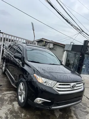 Toyota Highlander 2013 Black