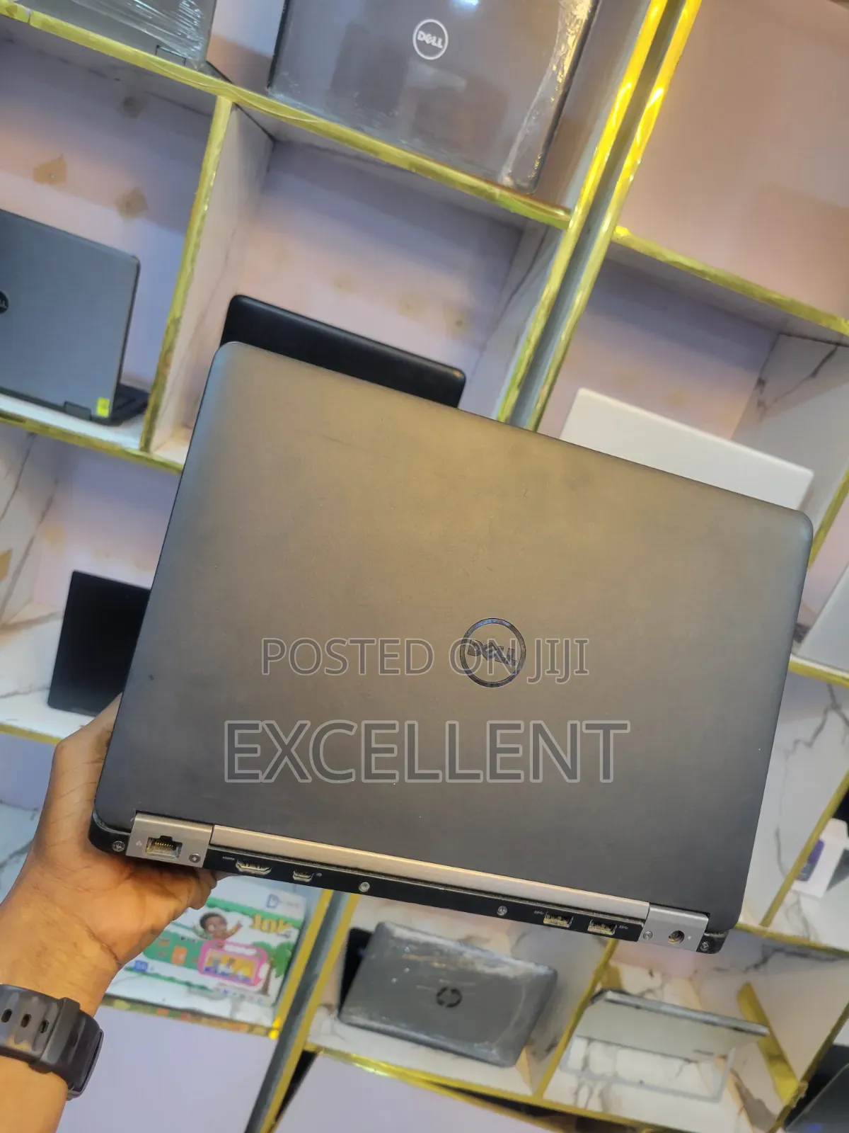 Laptop Dell Latitude E7270 8GB Intel Core i7 SSD 256GB