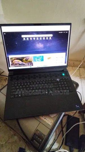 Laptop Dell Allienware M18 R1 64GB Intel Core Ultra 9 SSD 4T