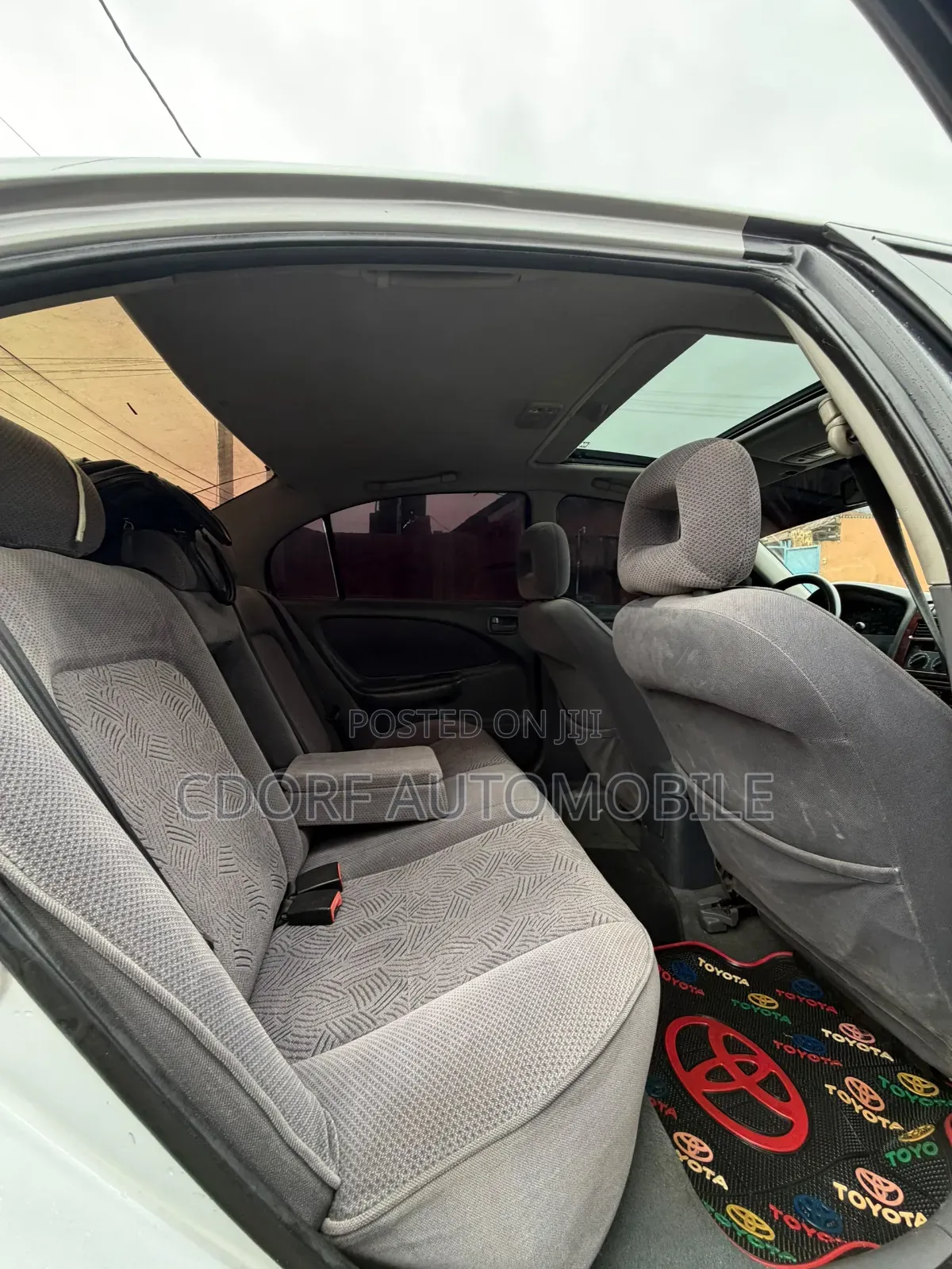 Toyota Avensis 2003 Silver