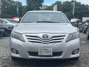 Toyota Camry 2008 Silver