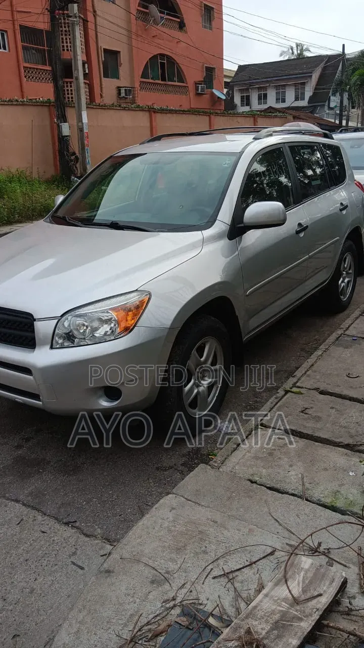 Toyota RAV4 2008 Silver