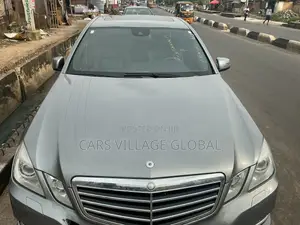 Mercedes-Benz E300 2011 Gray