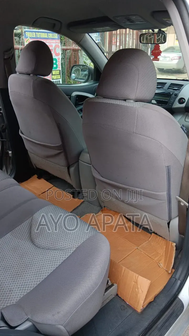 Toyota RAV4 2008 Silver