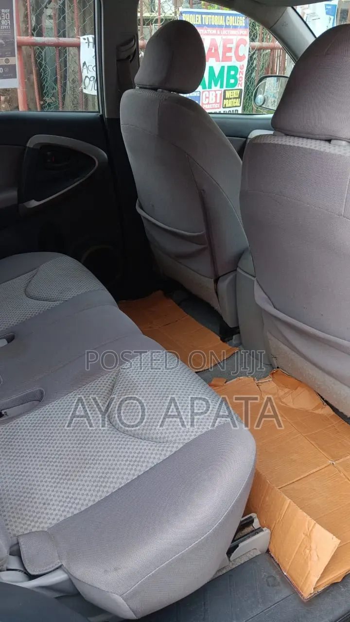 Toyota RAV4 2008 Silver