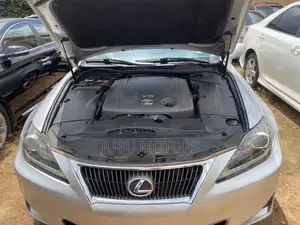 Lexus IS 250 2013 Silver