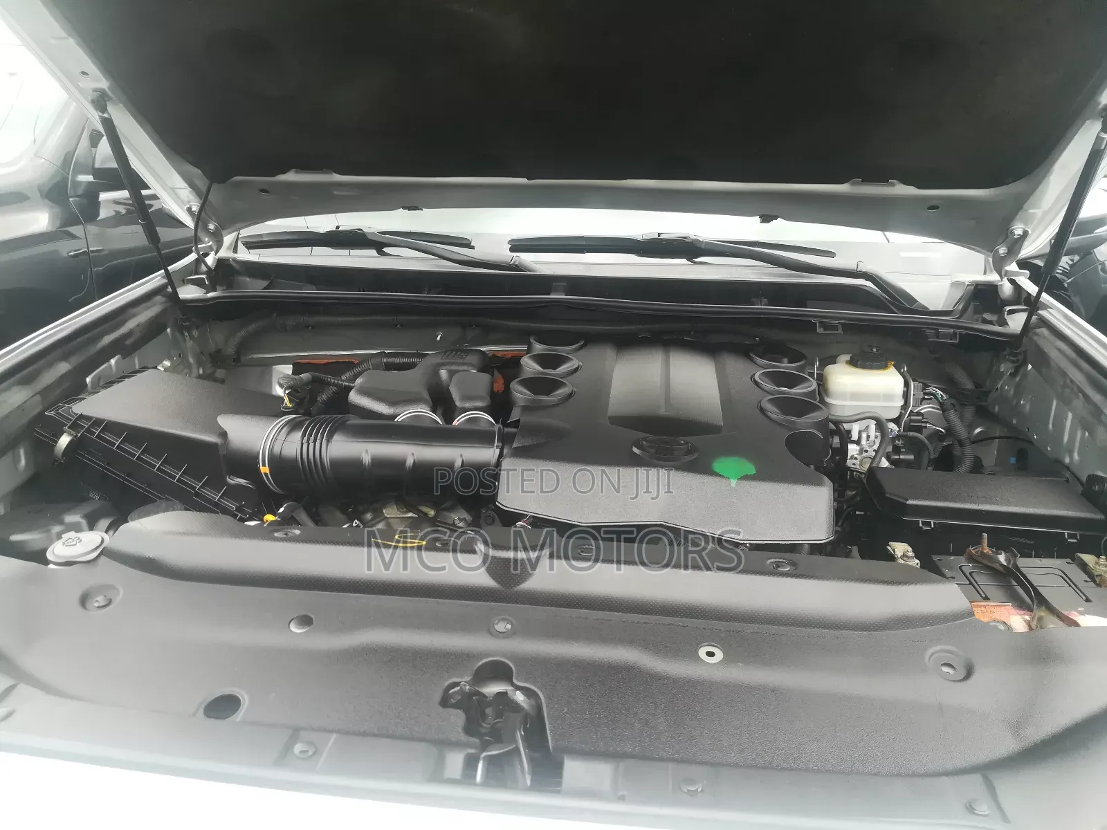 Toyota 4-Runner 2015 Silver