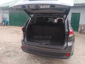 Toyota Highlander 2015 Gray