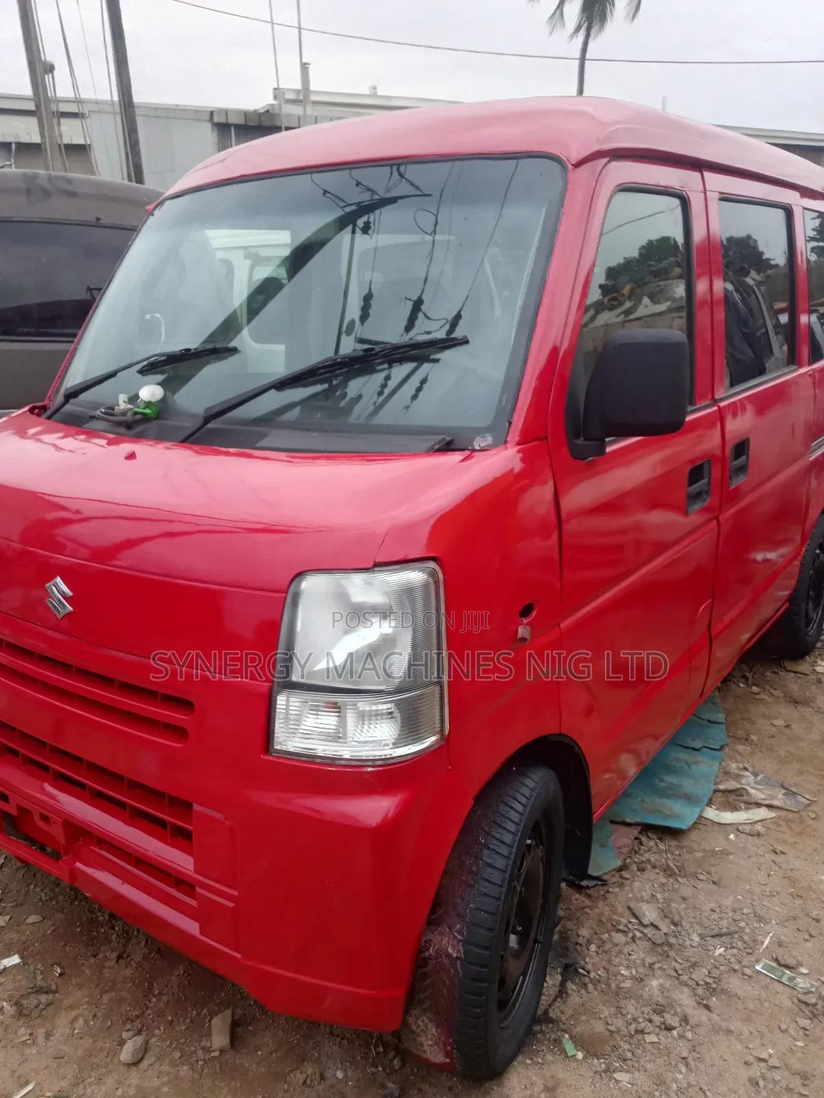 Suzuki Every 2022 Red