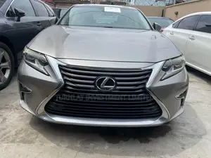 Lexus ES 350 FWD 2017 Gold