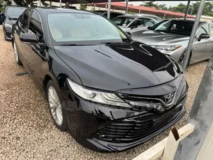 Toyota Camry 2019 Black