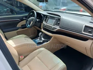 Toyota Highlander 2016 White