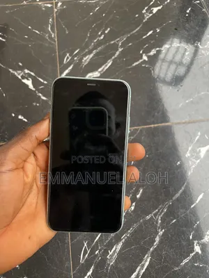 Apple iPhone 11 64 GB Green