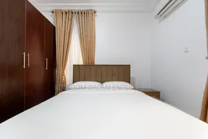 Furnished 2bdrm Apartment in Lekki Phase 1 for rent