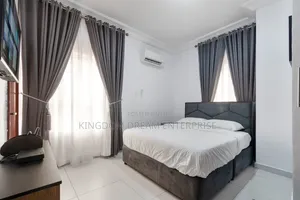 Furnished 2bdrm Apartment in Lekki Phase 1 for rent