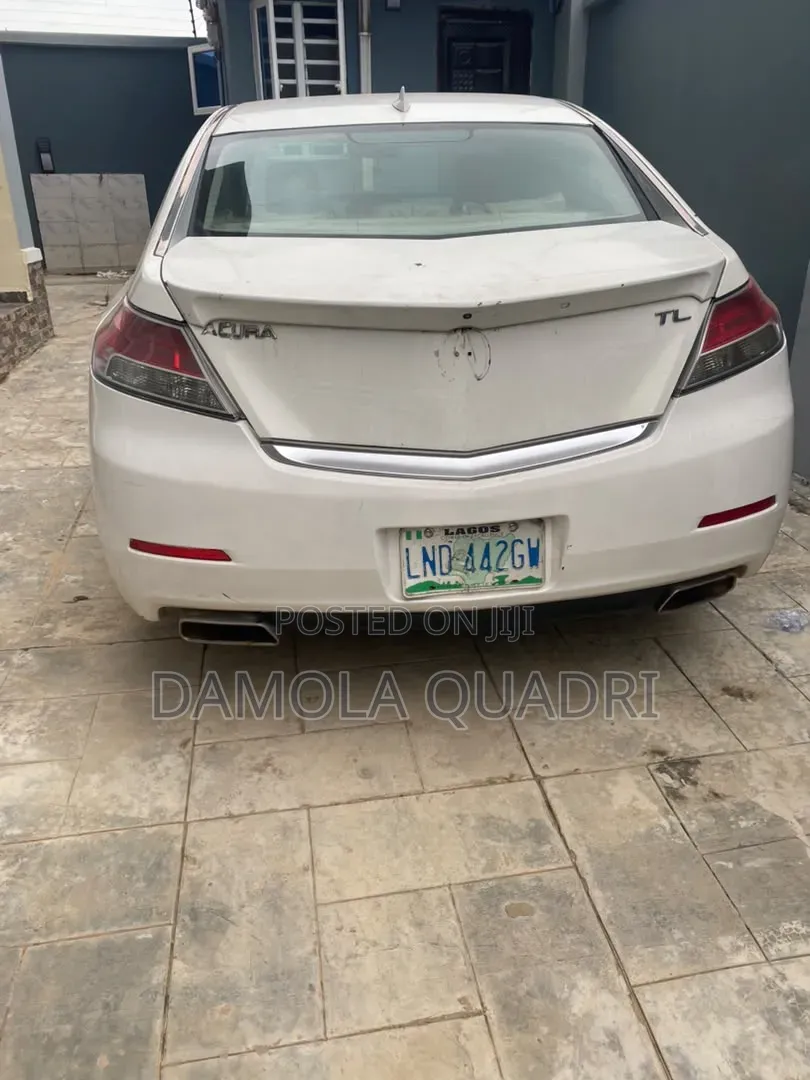 Acura TL Automatic SH-AWD 2009 White