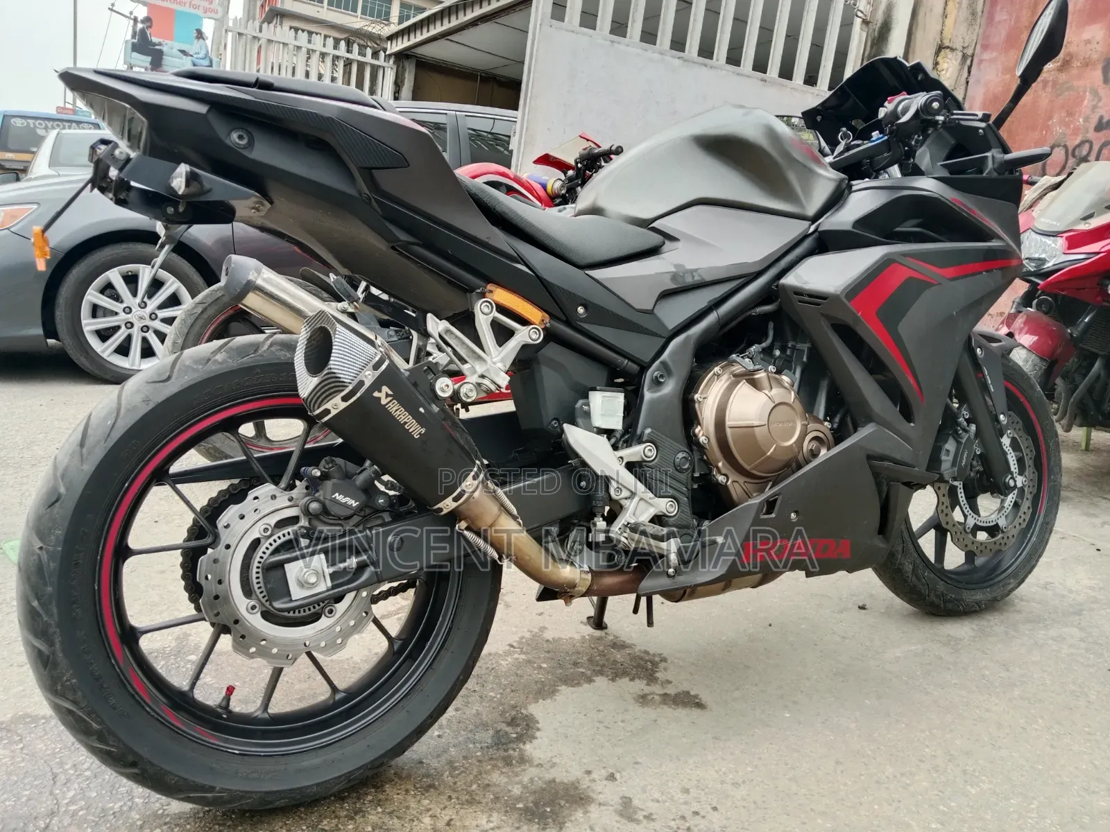 Honda CBR 2022 Beige