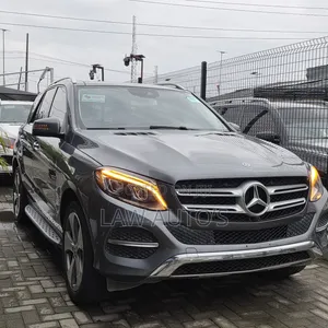 Mercedes-Benz GLE-Class 2017 Gray