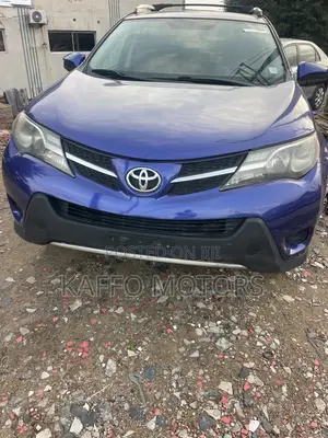 Toyota RAV4 LE 4dr SUV (2.5L 4cyl 6A) 2015 Blue
