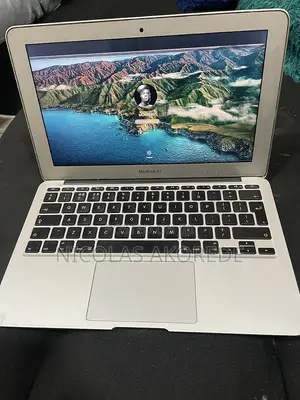 Laptop Apple MacBook 2011 12GB Intel Core i5 SSD 16 GB