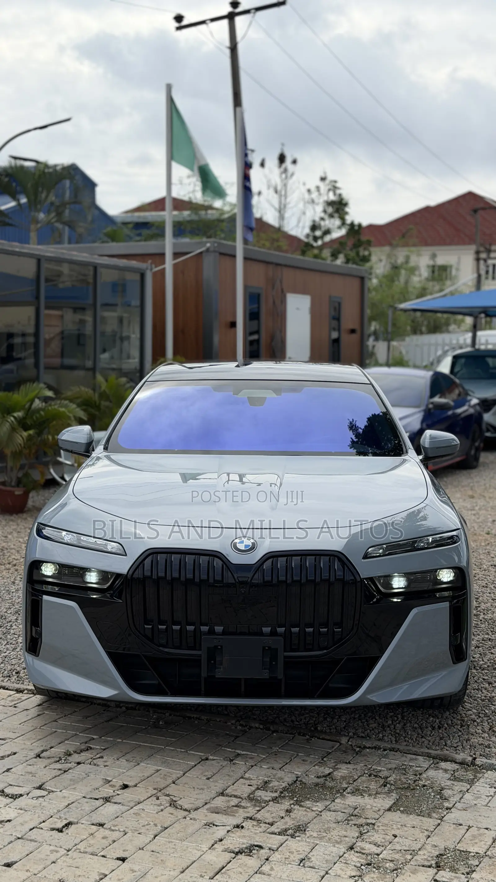 BMW 760 2024 Gray
