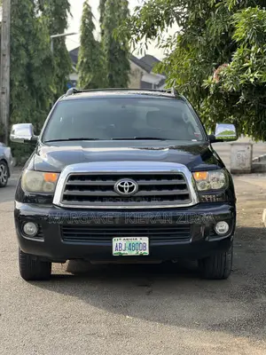 Toyota Sequoia 2014 Black