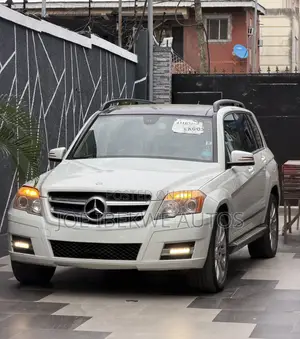 Mercedes-Benz GLK-Class 350 4MATIC 2011 White