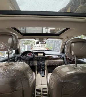 Mercedes-Benz GLK-Class 350 4MATIC 2011 White