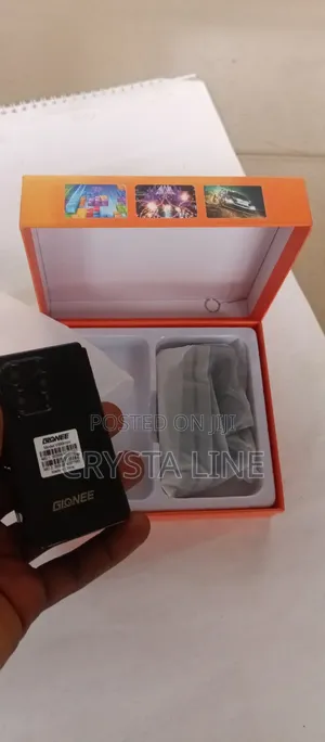 New Gionee V188 8 GB Black