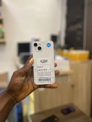 Apple iPhone 13 256 GB White