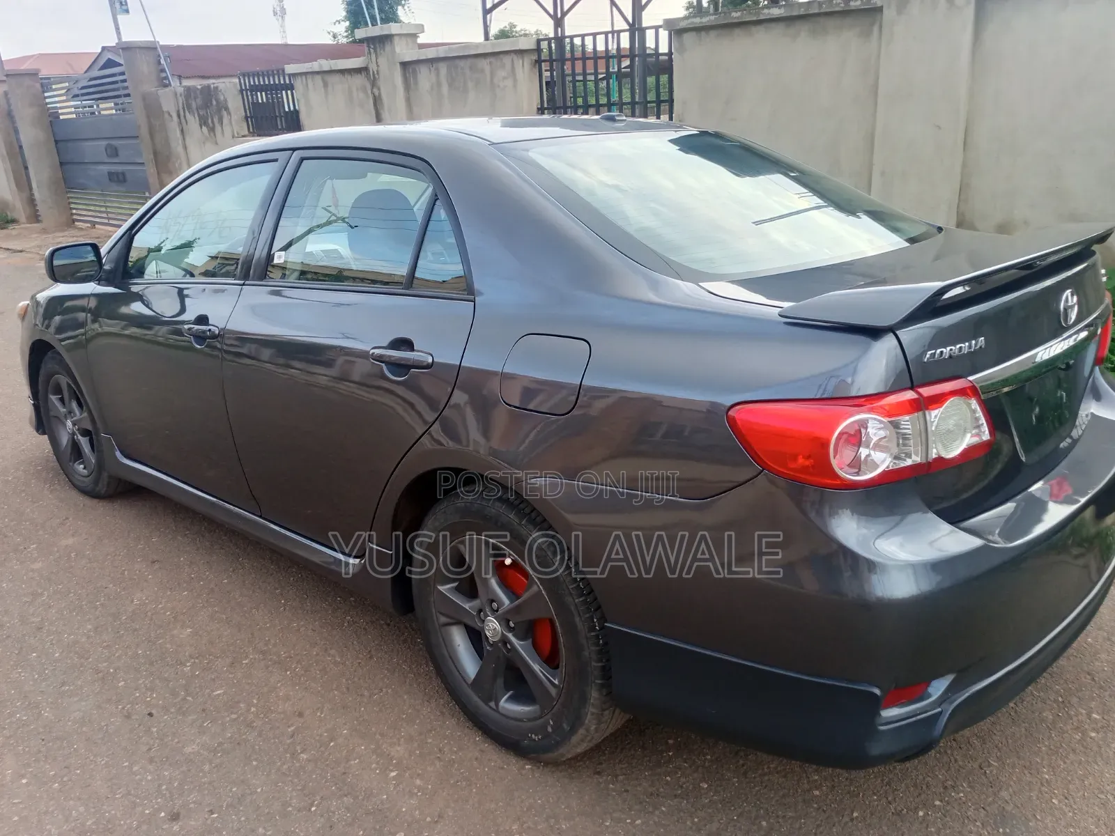 Toyota Corolla S 4dr Sedan (1.8L 4cyl 4A) 2012 Gray