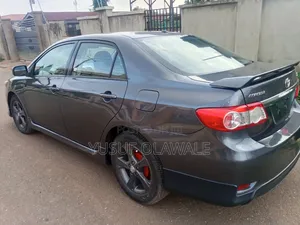 Toyota Corolla S 4dr Sedan (1.8L 4cyl 4A) 2012 Gray