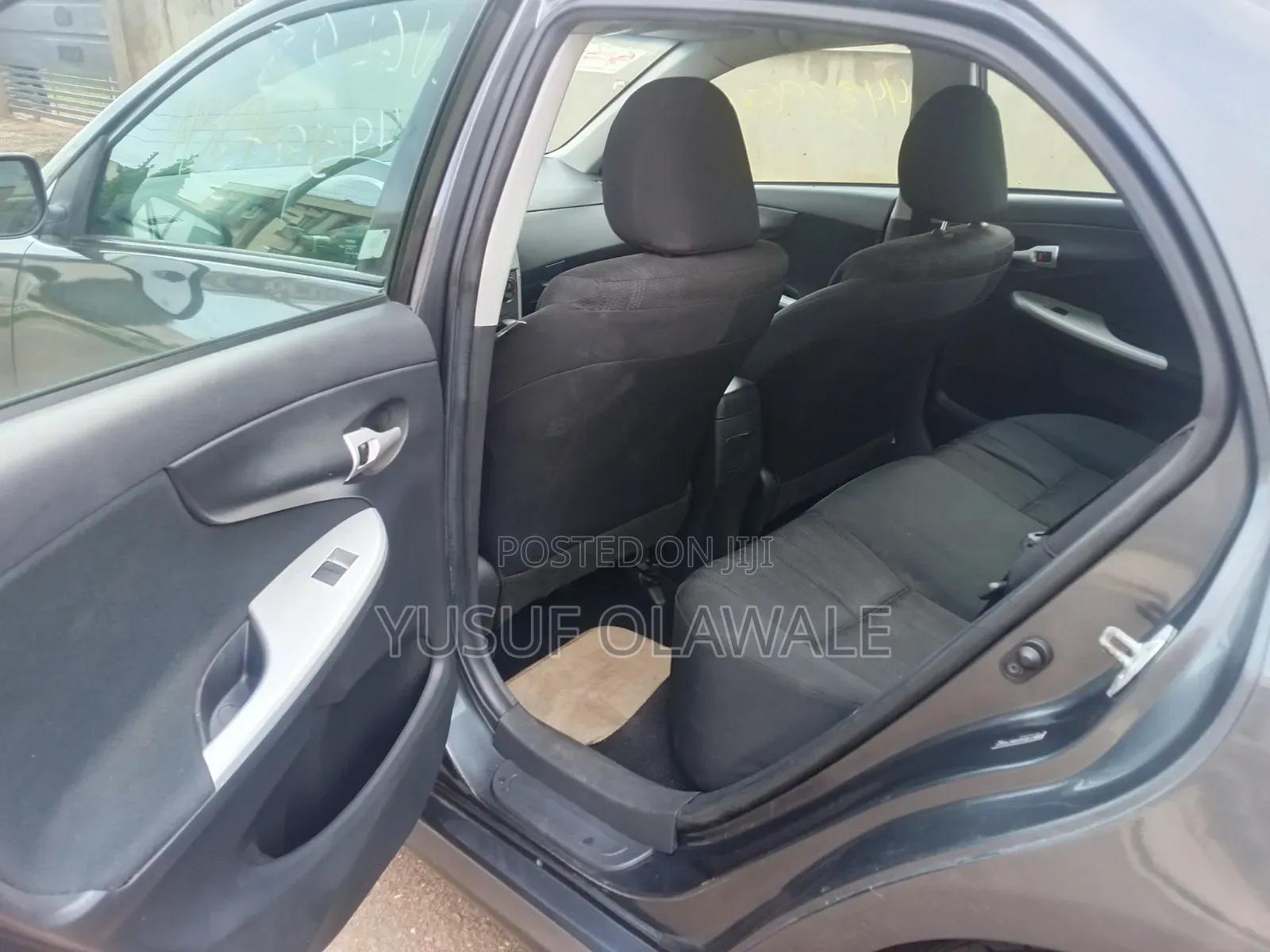 Toyota Corolla S 4dr Sedan (1.8L 4cyl 4A) 2012 Gray