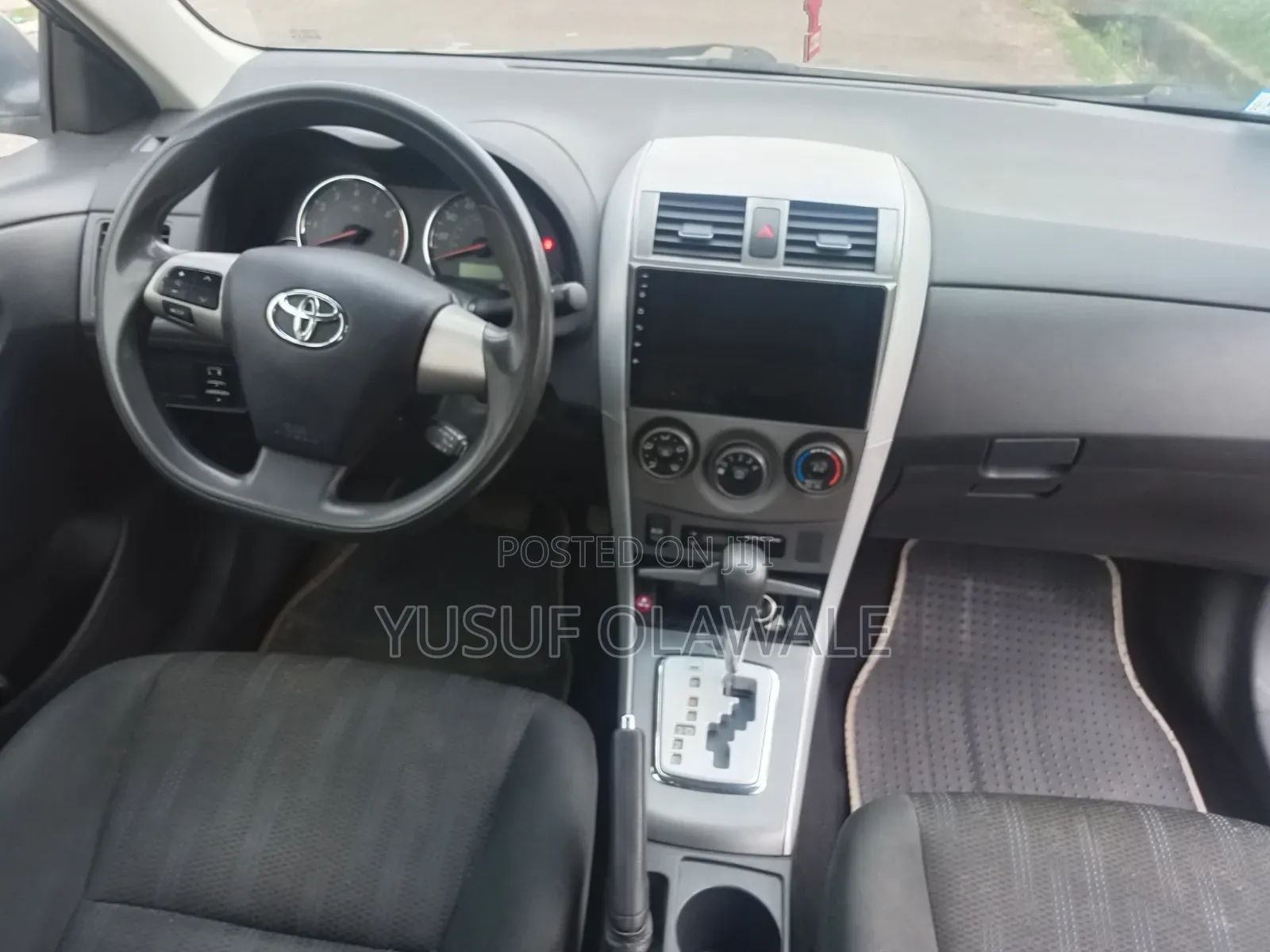 Toyota Corolla S 4dr Sedan (1.8L 4cyl 4A) 2012 Gray