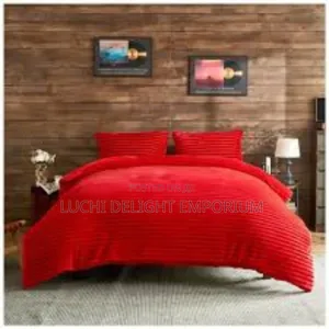  Luxury Red Rabbit Fur Duvet Bedsheet and 4 Pillowcase Set 