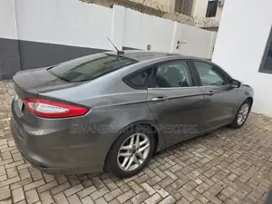 Ford Fusion SE 2013 Gray