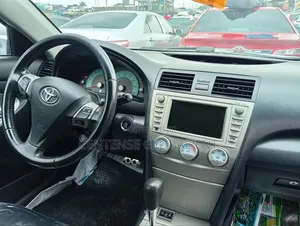 Toyota Camry 2010 Silver