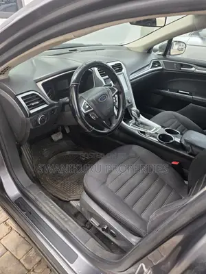 Ford Fusion SE 2013 Gray