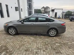 Ford Fusion SE 2013 Gray