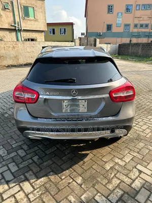 Mercedes-Benz GLA-Class 2015 Gray